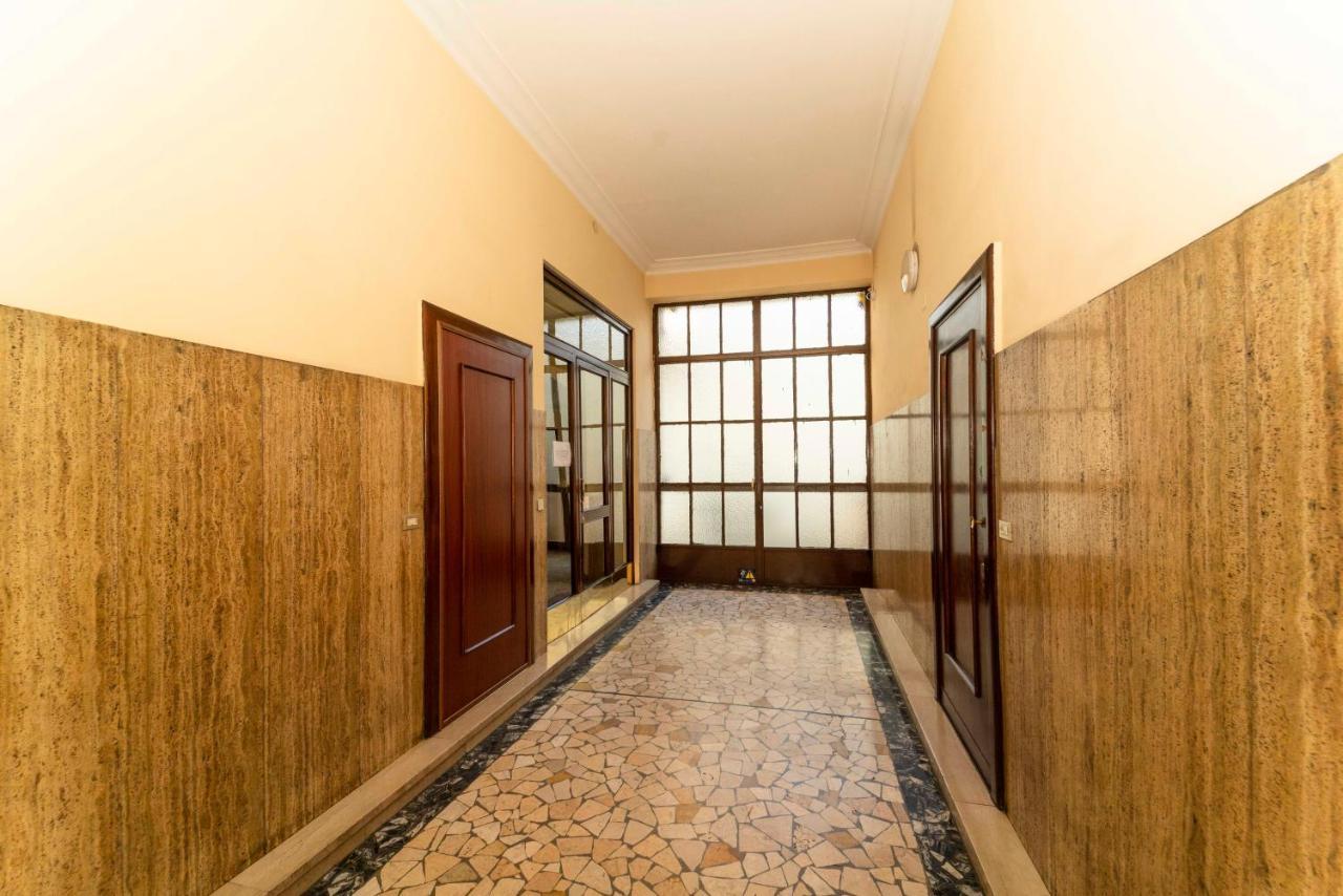 Casa Brevi Sog. * Turin
